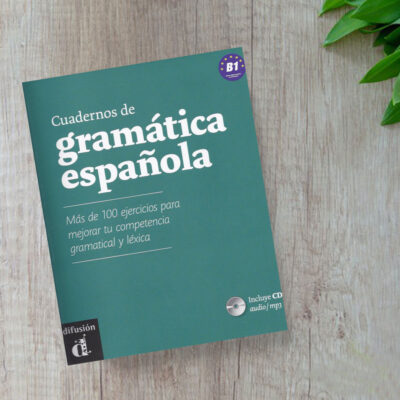 کتاب Cuadernos de gramática española